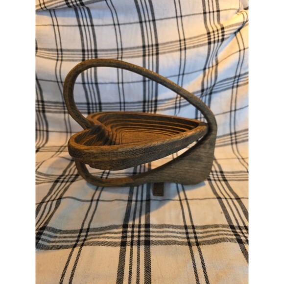 x Other - Vintage Wooden Trivet Collapsible Heart  Folding Basket Bowl Hand Carved 8”